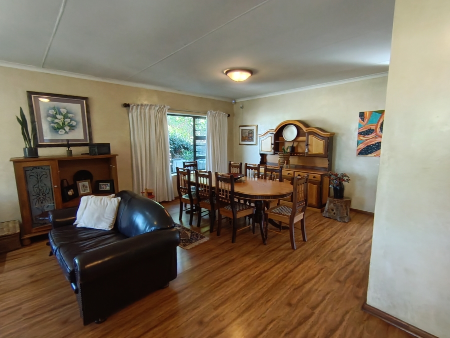 3 Bedroom Property for Sale in Wavecrest Eastern Cape
